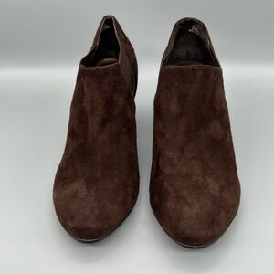 Vaneli brown suede ankle boots size 8